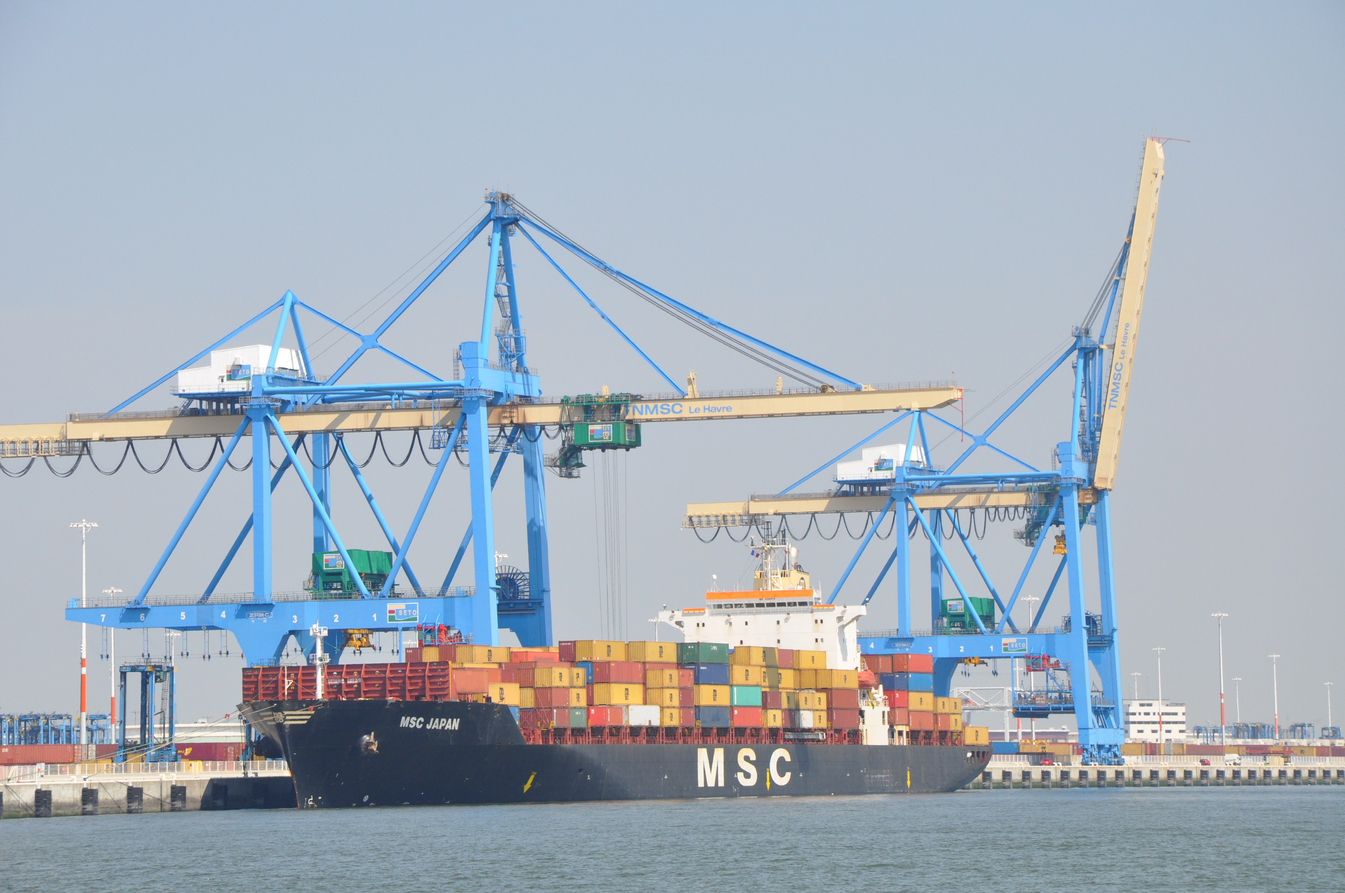Indonesian export port operations